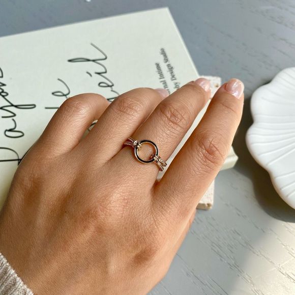 18K Gold Plated Circle Tag Ring - Picture 2 of 5